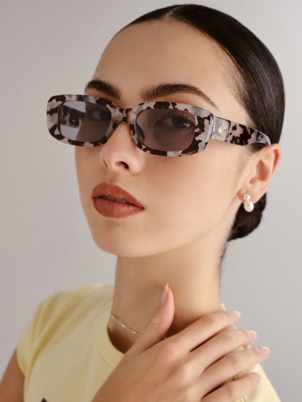 Aire Ceres Sunglasses Blue Tort